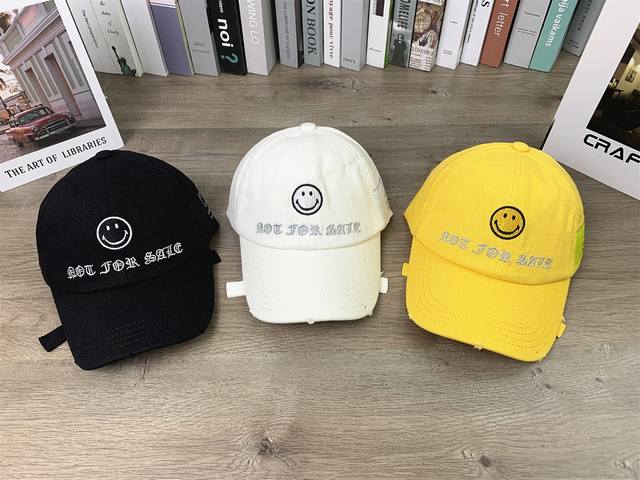 9505 Smfk smiley face embroidered washed and distressed baseball cap soft top ha
