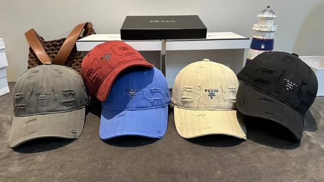 8358 Prada small logo washed old hole hat all-match cap for men and women Adjust