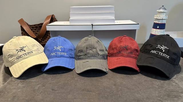 8292 Cut hole Arc'teryx print baseball cap to make a distressed hatAdjustable co
