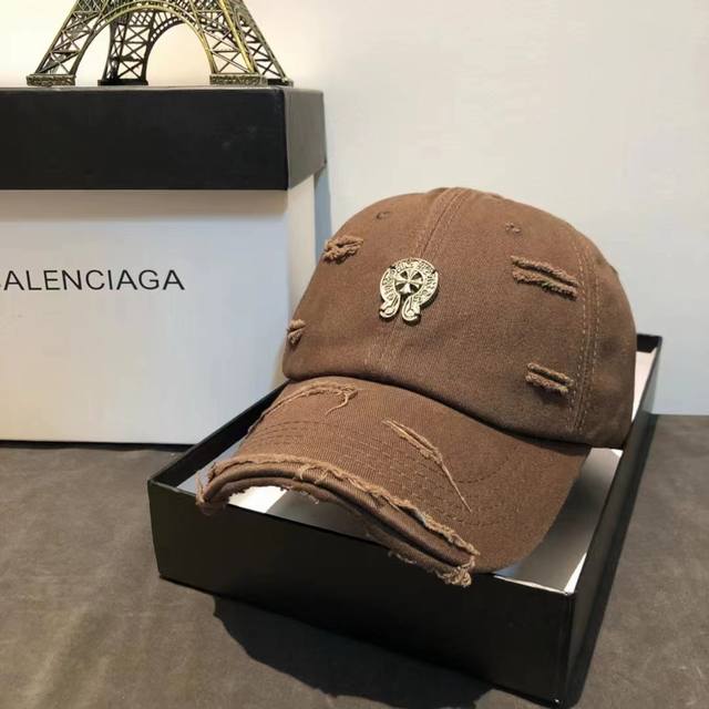8158 Chrome Heart Cut Hole Peaked Cap Adjustable colors: Khaki Black Navy Blue O