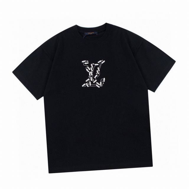 Louis Vuitton's new summer foam letter print round neck short-sleeved T-shirt. L