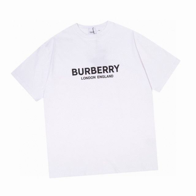 Burberry's new summer collection, a London-exclusive, round-neck short-sleeved T