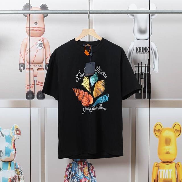 Lv Louis Spring/Summer printed short-sleeved T-shirt, made of high-quality nylon