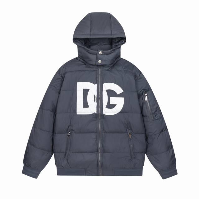 Dolce & Gabbana's new autumn/winter down jacket. Original, 1:1 custom hardware.