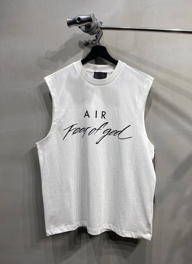 Fog Air Fear Of God Collaboration Loose Fit Tank T-Shirt: A streetwear hit! This