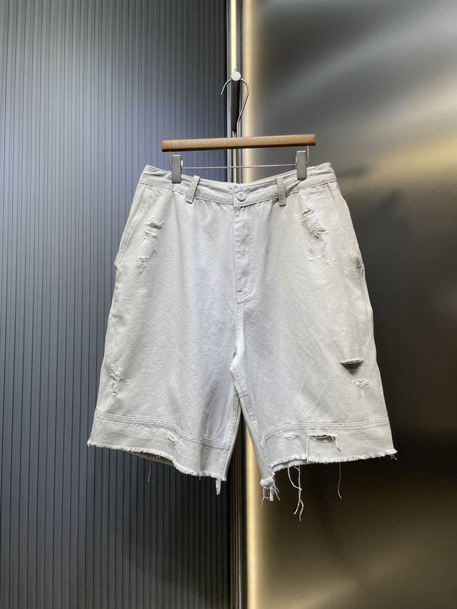 Balenciaga top original Bl destruction style work shorts are sold on the officia