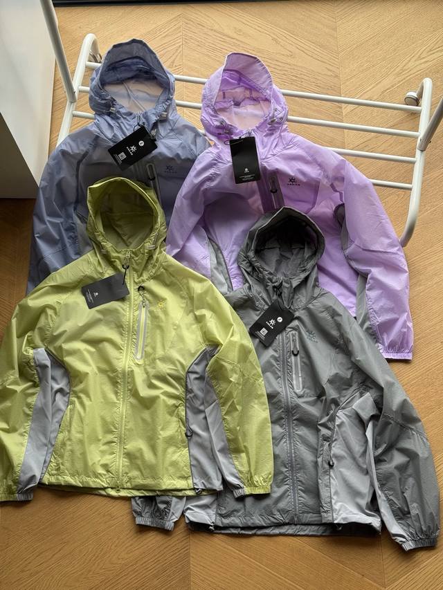 Kailas chest pocket letter logo print color-blocking hooded sunscreen skin jacke