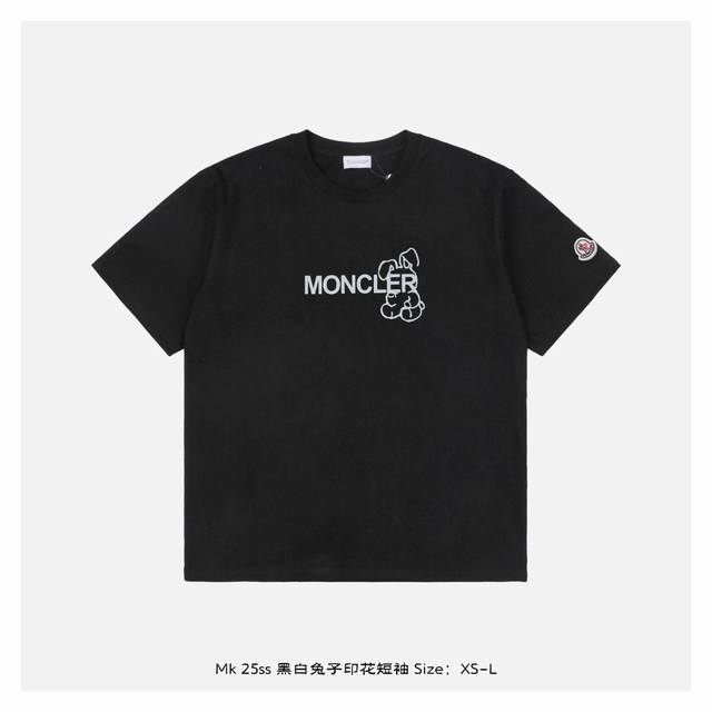 Moncler 25Ss black and white rabbit print short-sleeve top is made of 230g combe