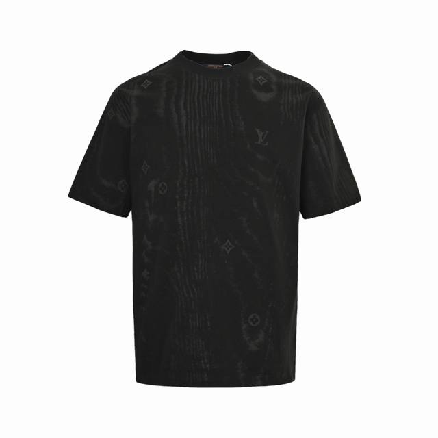 Louis Vuitton 25Ss short-sleeved bag with a monogram print and a tree motif. A m