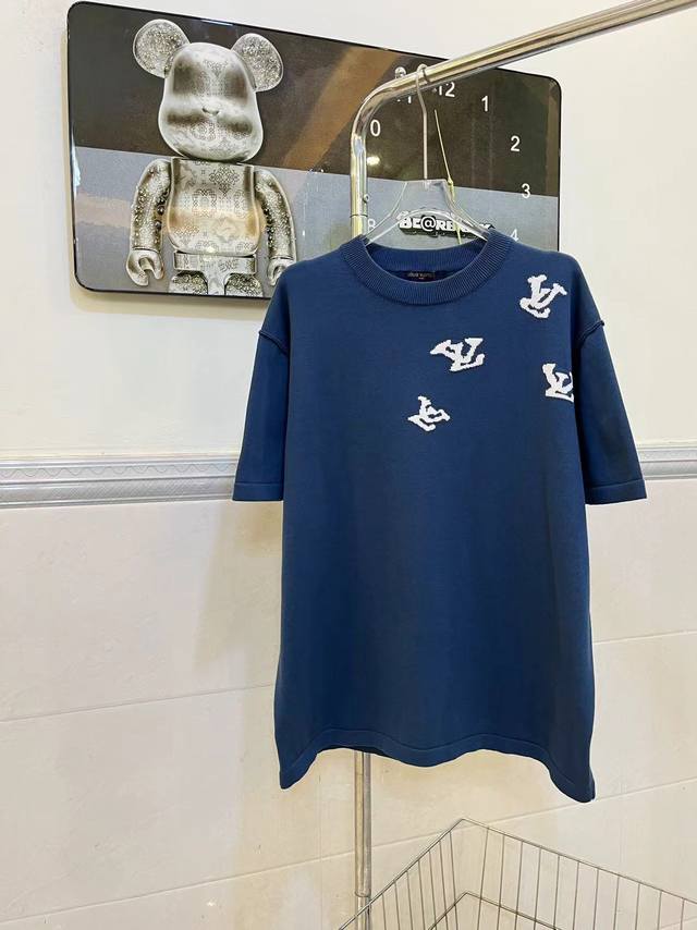 Louis Vuitton jacquard short-sleeved jacquard with a trumpet-shaped pattern is m