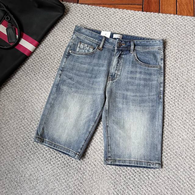 Dr. new men's jeans and shorts with excellent stretch. Exclusively available on