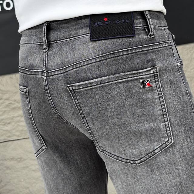 Kiton 2025 Spring/Summer new men's jeans are made of imported denim fabric, heav
