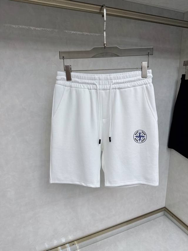 Dior's new summer 2025 casual shorts! Available now on the official website. The