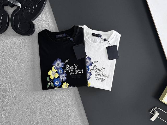 2025Ss Spring/Summer new short-sleeved T-shirts are now available! This 2025 new