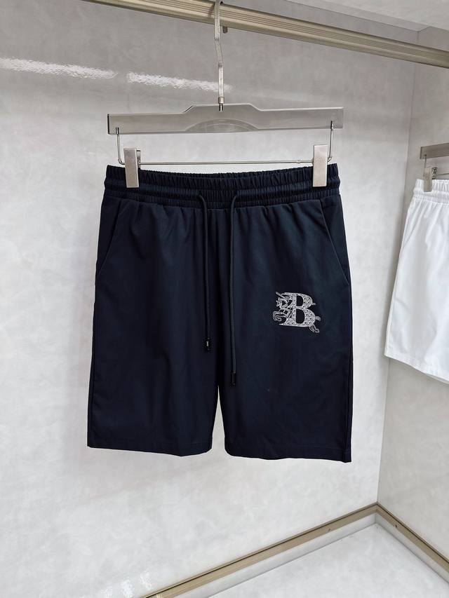 Burberry's new summer 2025 casual shorts! Available now on the official website.