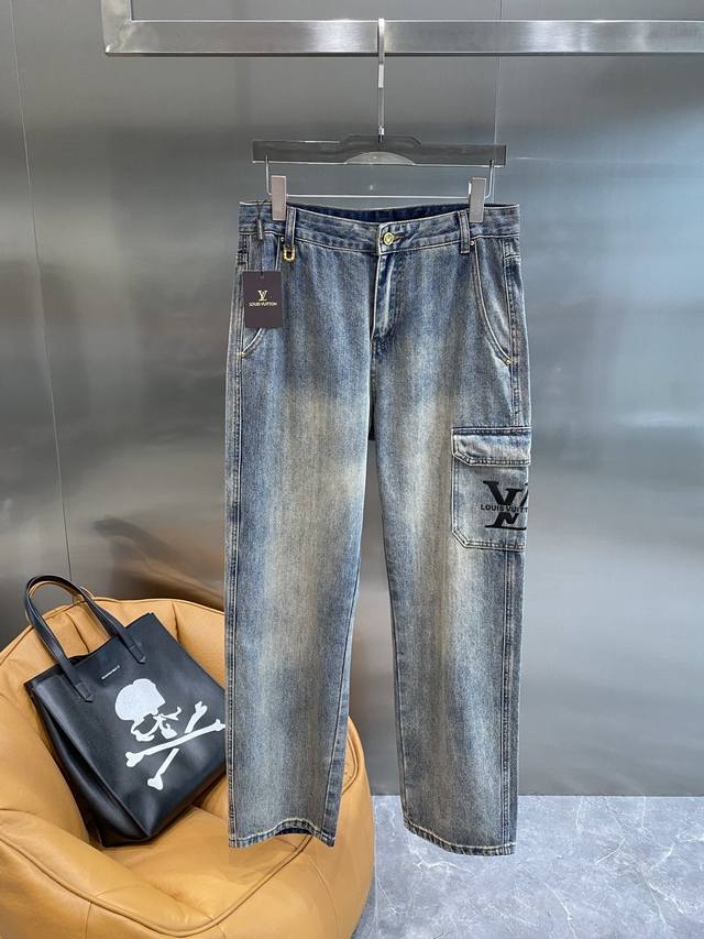 Donkey LV denim, a new trend in summer, features a classic denim blue. After a u