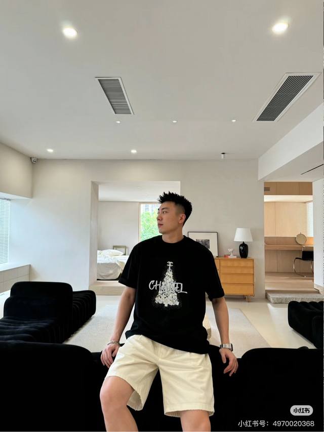 Chanel 25S new trendy T-shirt. Unisex! Limited edition. Fusion of classics and r
