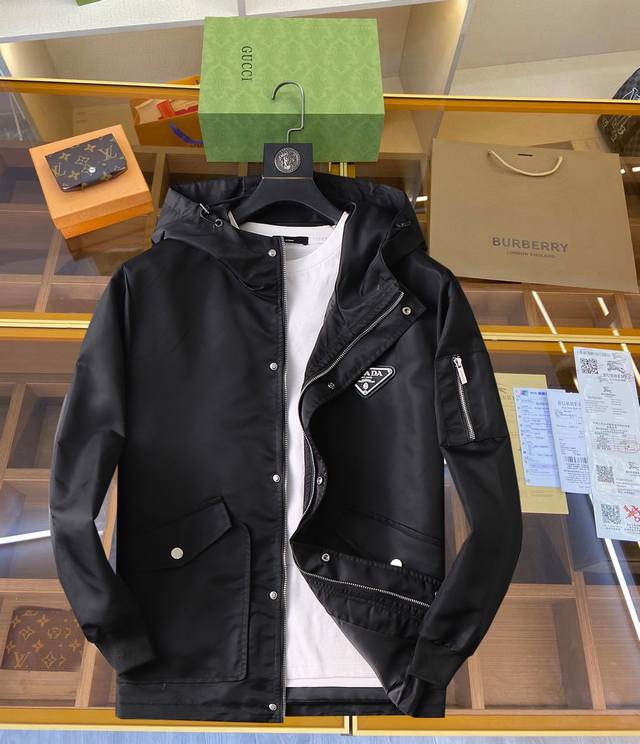 same style as the official Prada website, with all three labels, pre-sale 2025Ss