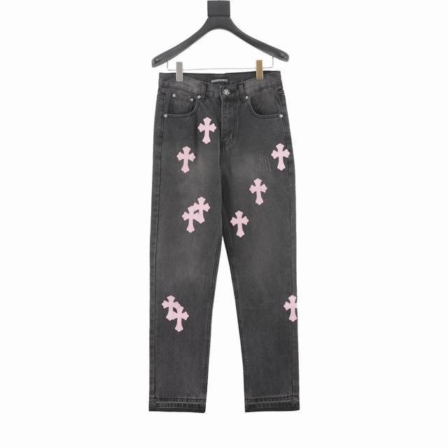 style Y829, Chromehearts Classic Leather Label Cross Jeans. After being finished