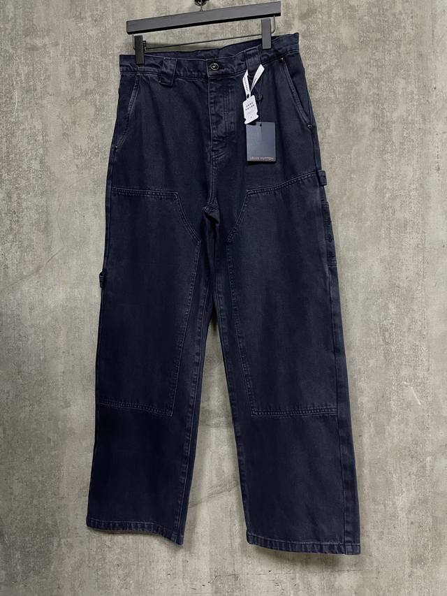 Louis Vuitton 25Ss garment-dyed jeans. Fabric: 7*7 siro-woven cotton twill denim