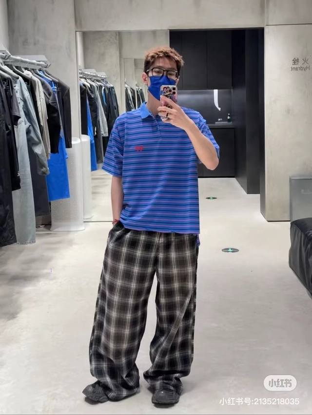 261 Balenciaga heavy counterpoint floral stripes, shoulder-melting counterpoint