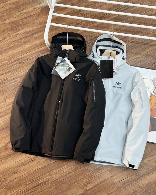 tabs, Zip-In compatibility, and a Behringer machine-embroidered Arc'Teryx logo o