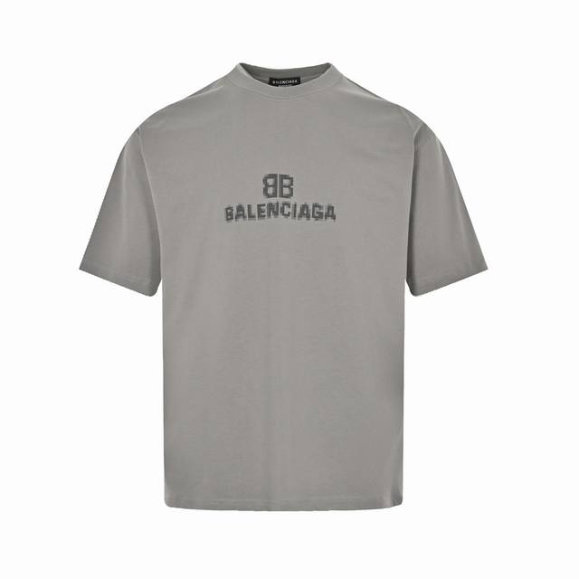 Balenciaga 23Ss mosaic print short-sleeve top is made from a safe, environmental