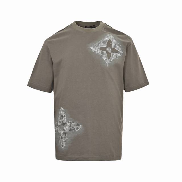 Louis Vuitton 25Ss pencil-painted large logo short-sleeved monogram embroidery.