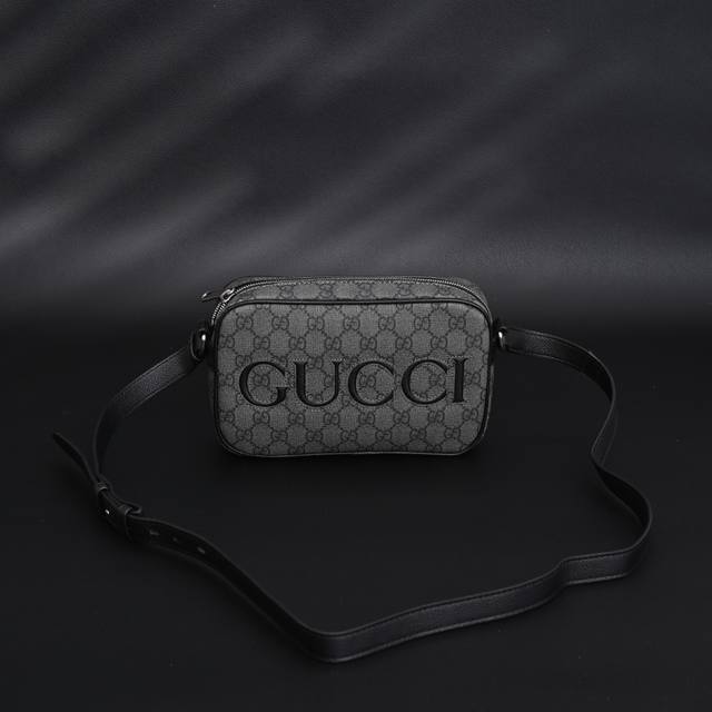 Gucci Gucci Double G full-printed letters men's crossbody bag original quality S