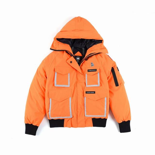 The Canada Goose Ovox Canada Goose Constable co-branded down jacket, 4071Mov, le