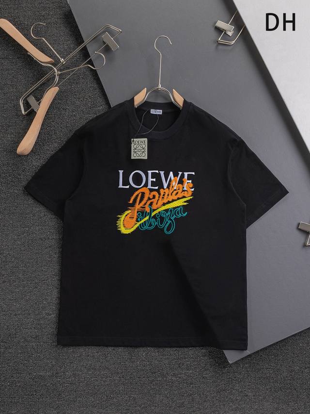 Loewe's tall, slightly wide version, S-XL, Loewe 25Ss, is now available on the o