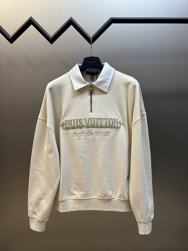 Lv 25 new autumn and winter half-zip sweatshirt. This sweatshirt is made of cott