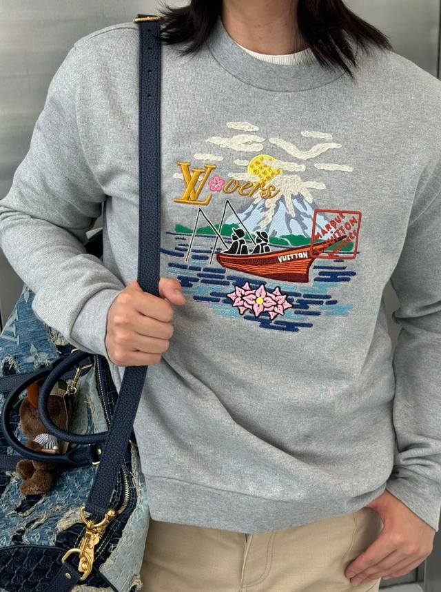 Lv fishing embroidered letters round neck long sleeve sweatshirt