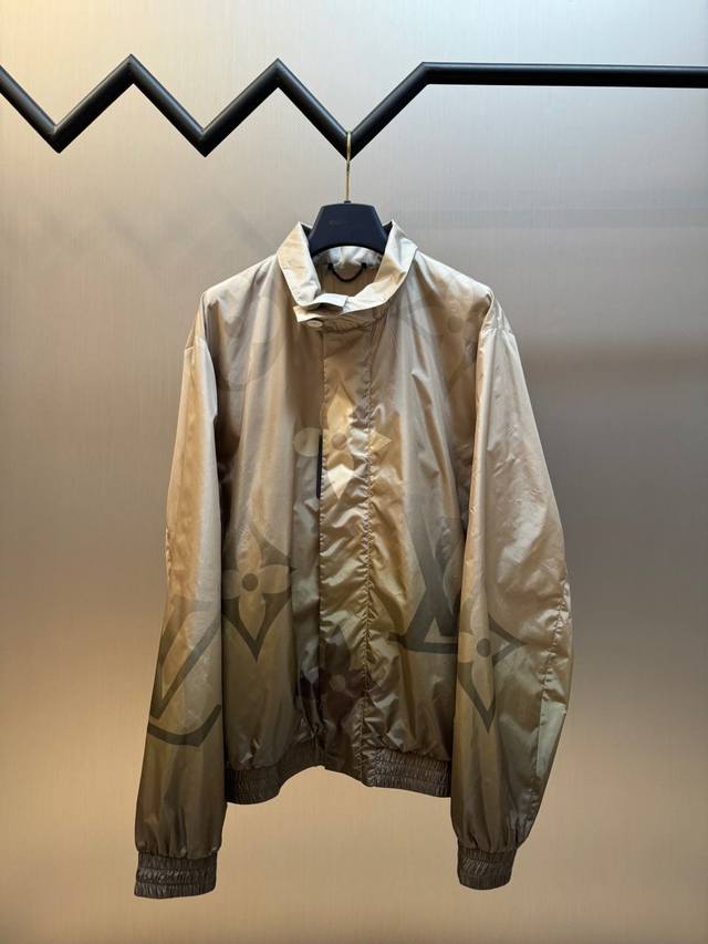 Lv gradient floral trench coat is made of 50D nylon semi-matte plain weave fabri