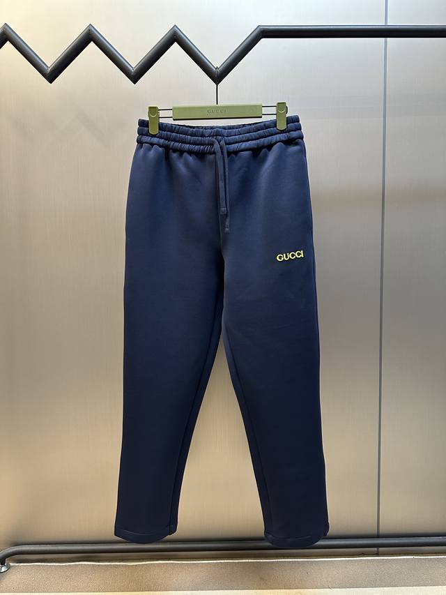 Gucci patch-embellished knitted trousers are made with a golden ratio of 95% rec