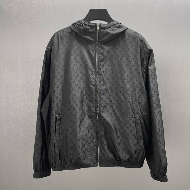 Gg Nylon Jacquard Zipper Jacket Size: S-Xl The 2025 Early Fall collection featur