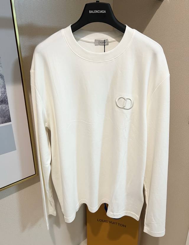 Sizes S, M, L, XL (2 colors available, unisex: black, white). This Dior cotton l