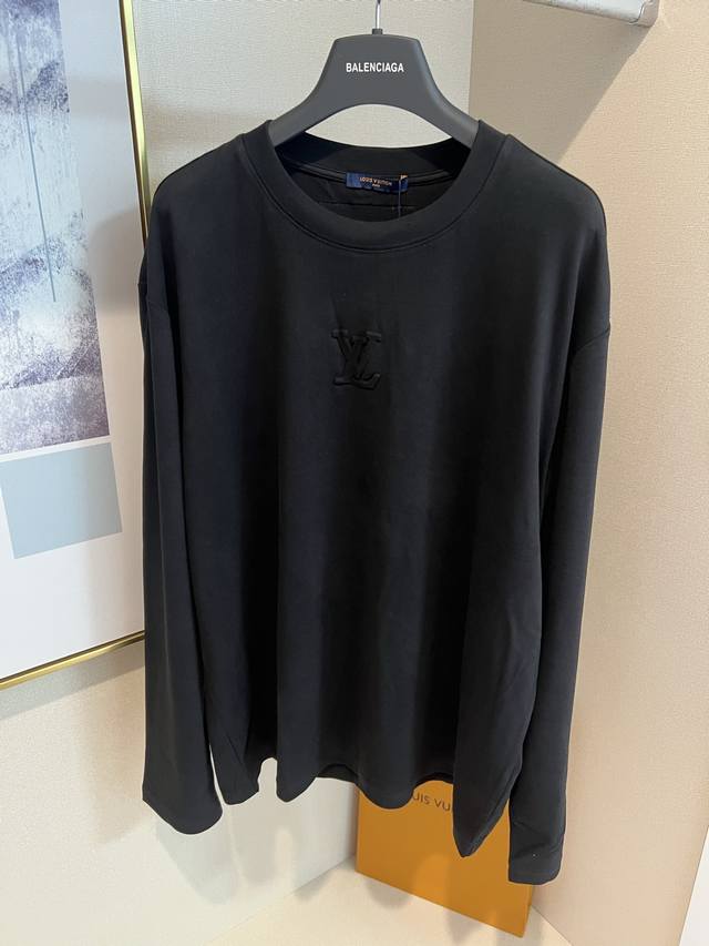 Sizes S, M, XL, 2 Colorways: Black, White, Unisex. This Louis Vuitton long-sleev