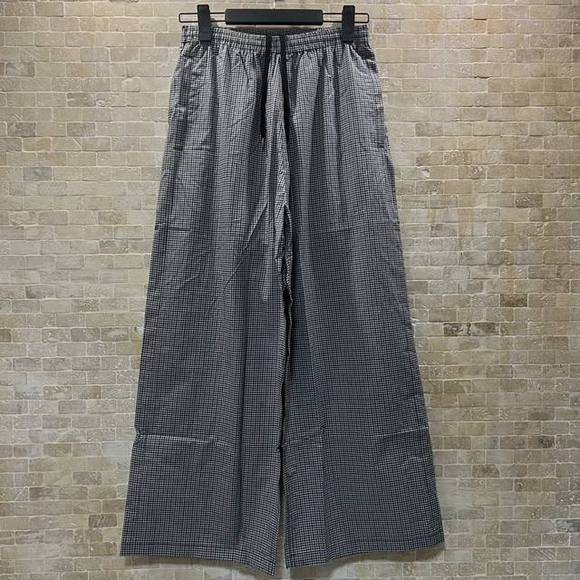 Balenciaga cotton and linen trousers