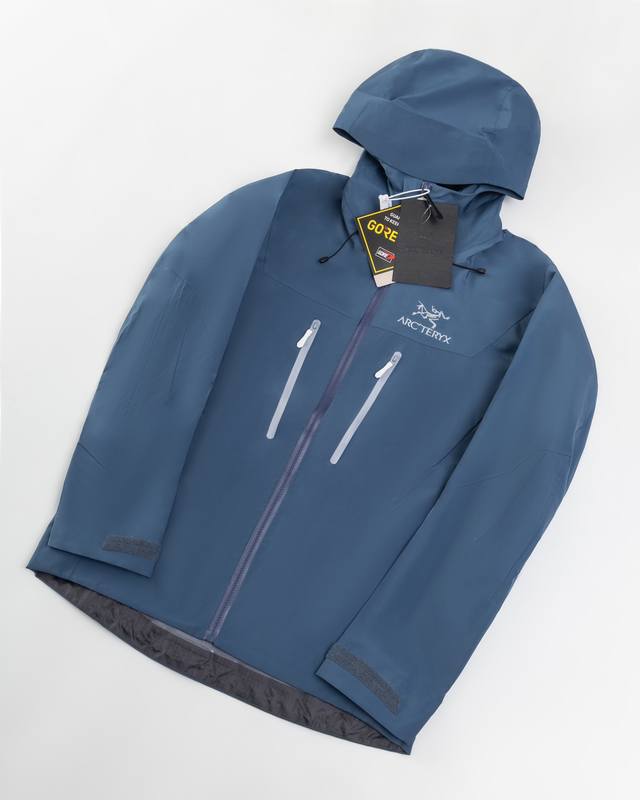 top-quality Tranquility Blue with white base, model number J98. Arc'teryx Alpha