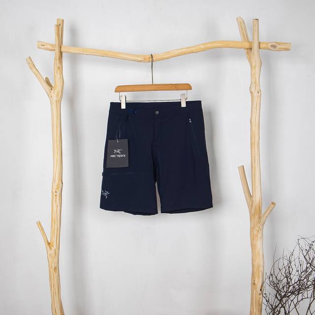 Arcteryx Gamma Lightweight Short 9 Solid Color Logo Embroidered Buttoned Straigh