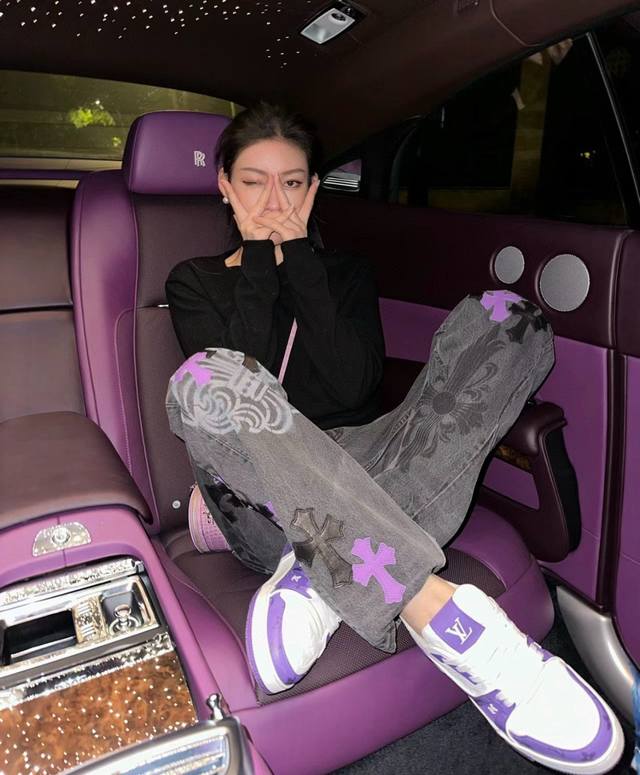 Model picture top version! Ch Chrome Heart Black Purple Leather Sanskrit Logo Ch