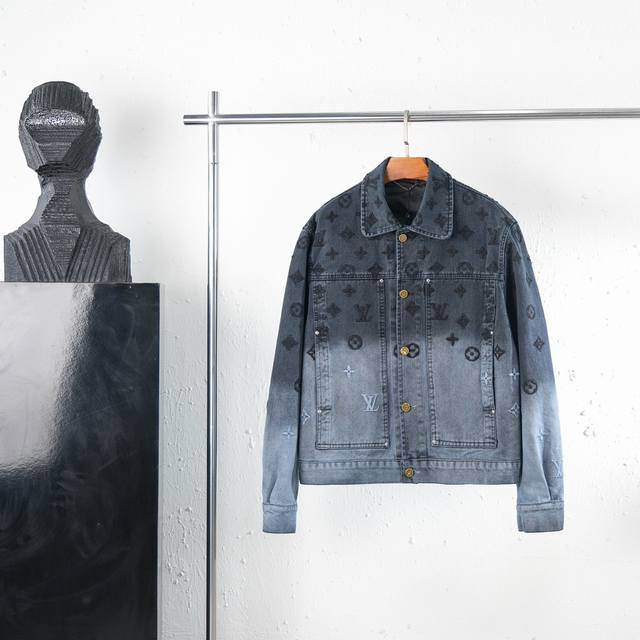 Top replica Louis Vuitton Aurora Borealis flame gradient denim jacket. Craftsman