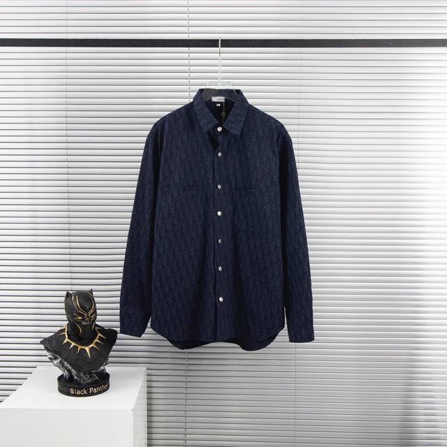 Cd 23Ss same style new all-over jacquard denim shirt. This outer shirt draws ins