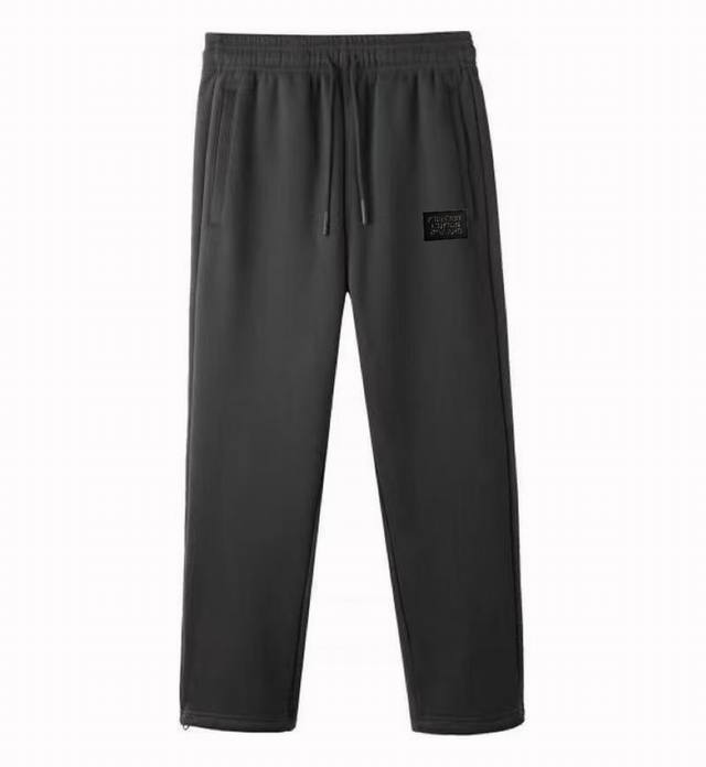 Burberry's new fall casual fashion sweatpants. These sweatpants feature a high-e