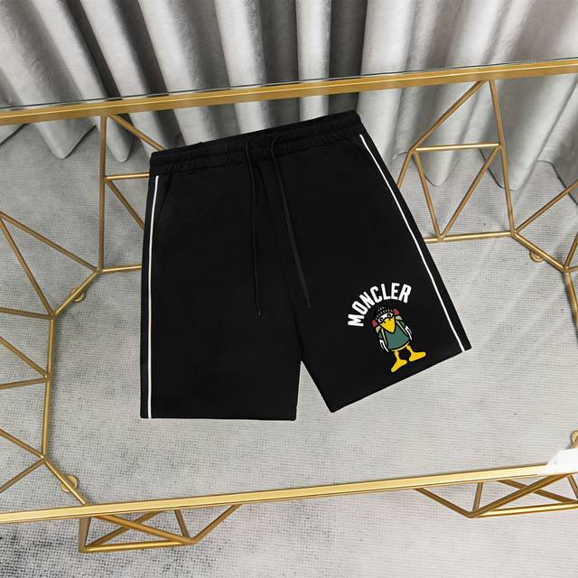 Moncler printed cotton shorts. 1:1 matching fabric, 380g high-weight cotton. 100