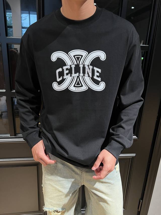 Celine's new fall/winter long-sleeved T-shirt is absolutely stunning! Featuring