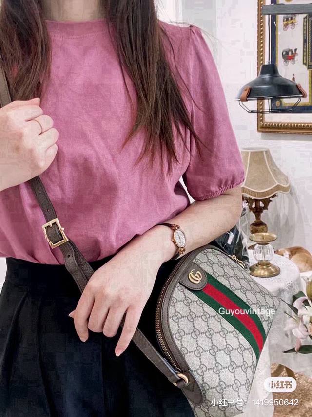 Gucci Ophidia shell bag, the same model worn by Jolin Tsai, is hard to find anyw