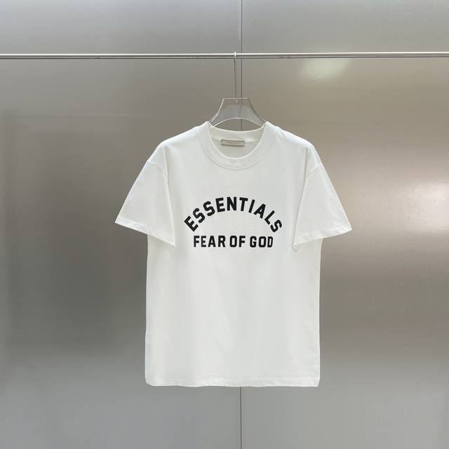 Style No. F20 Four colors released simultaneously Fear Of God Fog Essential ches