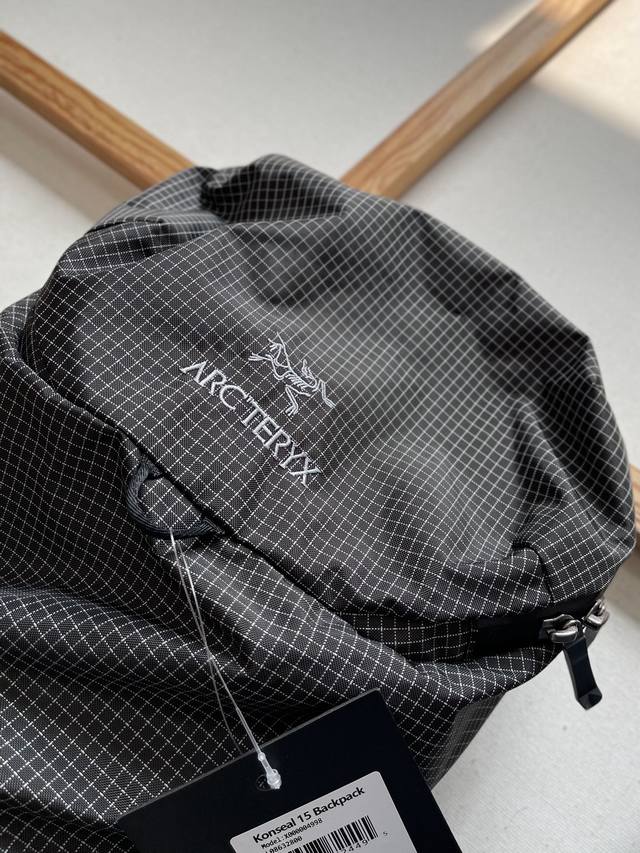 Arcteryx Konseal 15L Nylon Waterproof Backpack. Dimensions: 44 x 25 x 21 cm. The